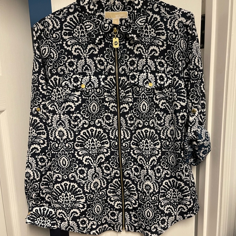 Michaels Kors dress shirt with sleeve worn 2 ways